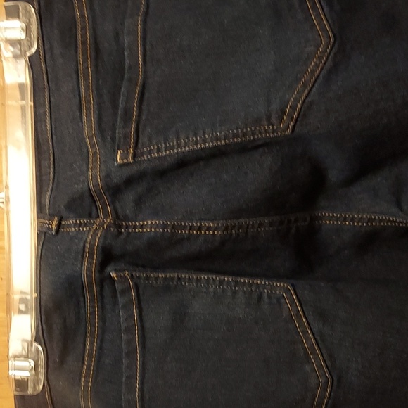 Gloria Vanderbilt Crop Jeans Size 14 - Picture 3 of 7